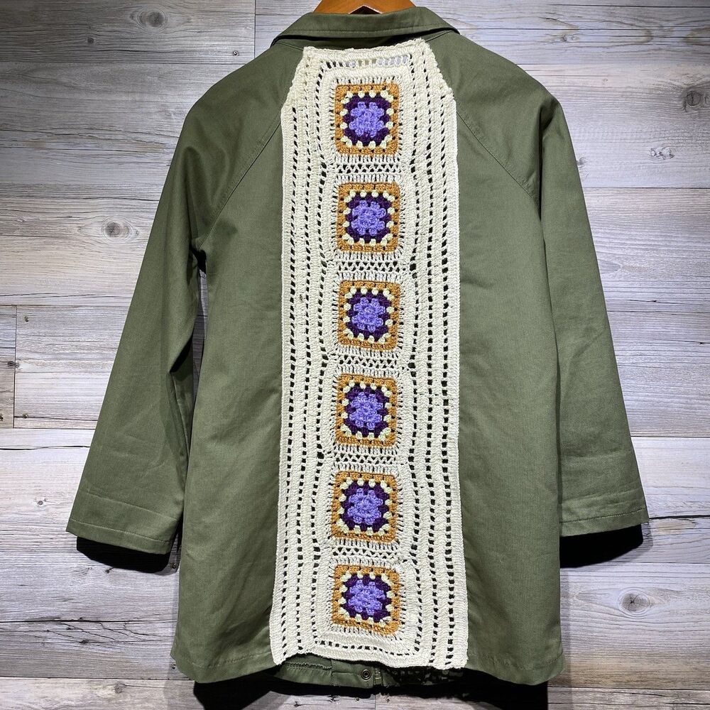 Earthbound Trading Jacket Size Medium Olive Green Crochet Back Zip & Snap Boho